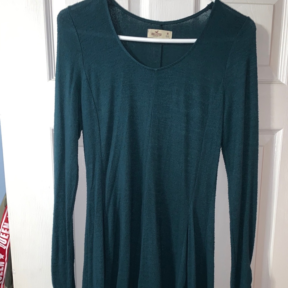 Long sleeve green dress